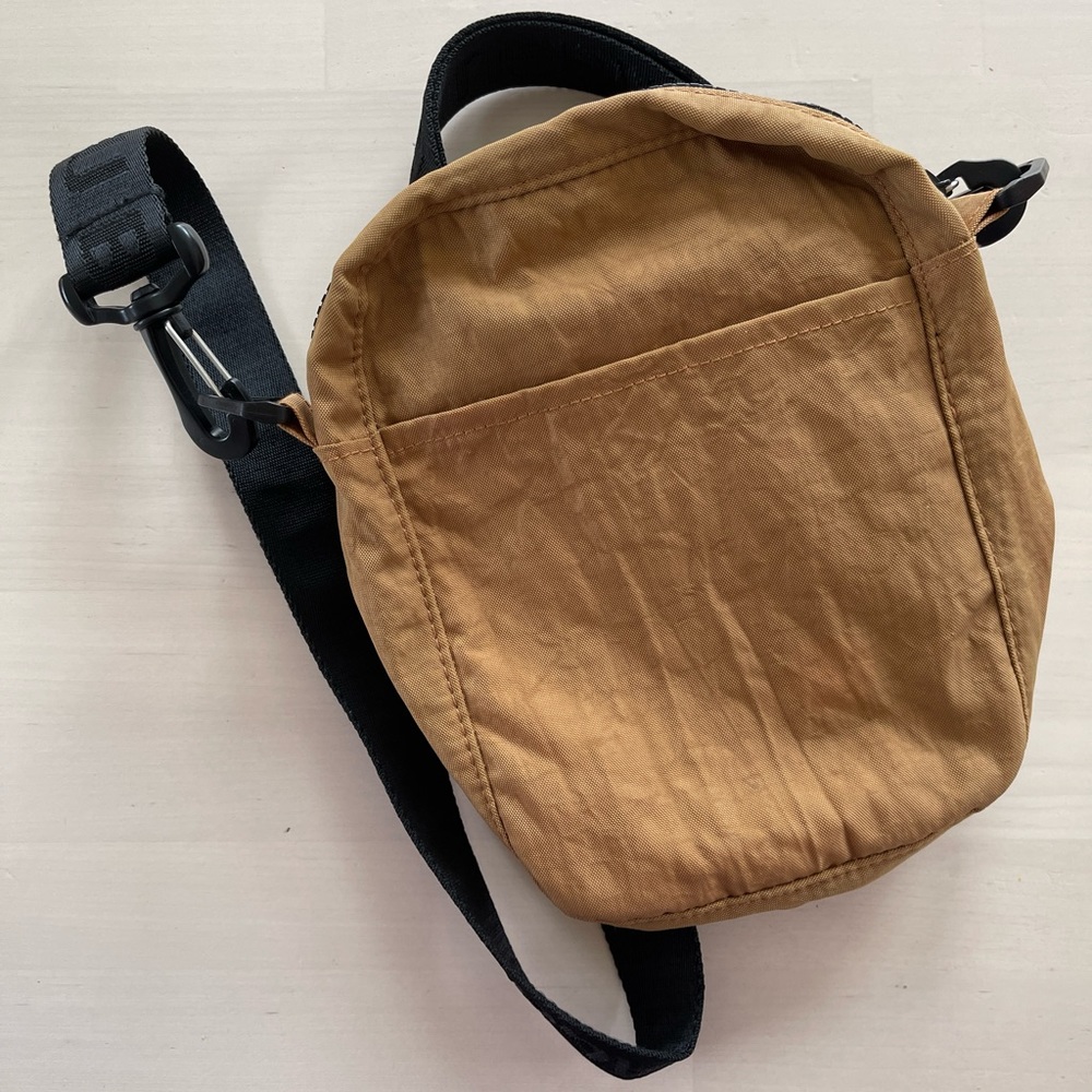 Baggu Sport Crossbody in Pinto - Picture 2 of 2